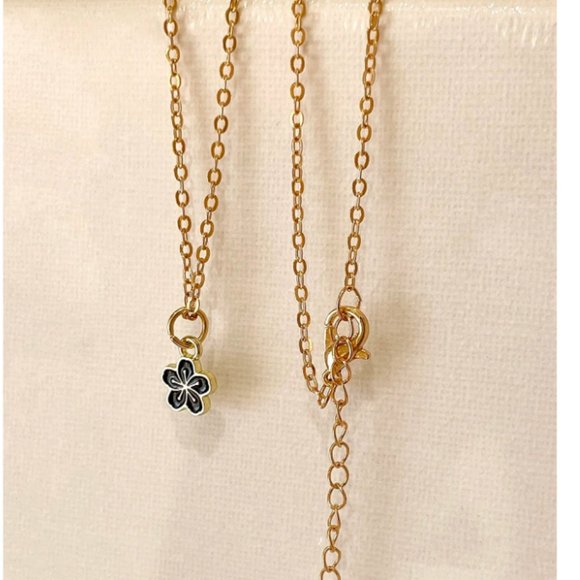 3/30 Flower Pendant Necklace - Picture 1 of 3